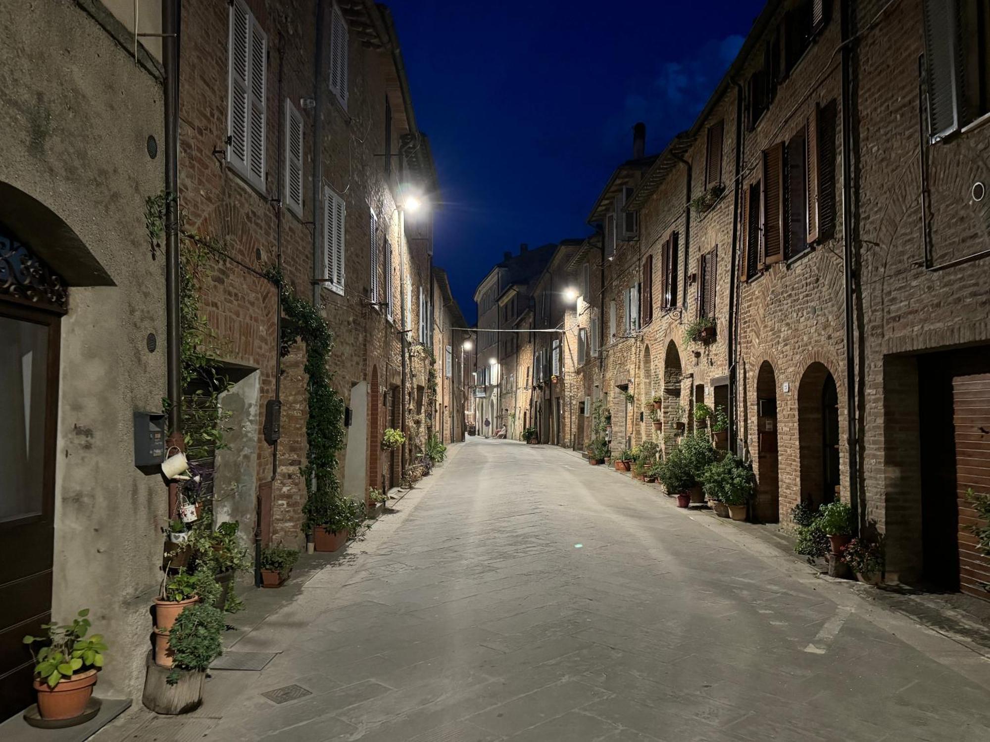 2 King Bed, 2 Full Bathroom Apartment In Umbria - Tuscany Città della Pieve Exterior foto